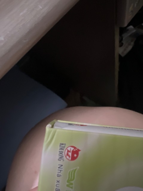 Lót mấy miếng bìa vớ vẩn box df góc 3 vệt quá buồn poster thì gấp phần trong ra ngoài rồi cho vào ống nếu df thì nó df hình luôn à:))? chán quá tiki ơi Lót mấy miếng bìa vớ vẩn box df góc 3 vệt quá buồn poster thì gấp phần trong ra ngoài rồi cho vào ống nếu df thì nó df hình luôn à:))? chán quá tiki ơi