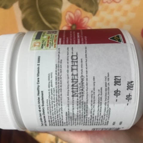 Lọ to mà giá phải chăng, dễ uống và không có mùi khó chịu. Cải thiện nội tiết tốt.