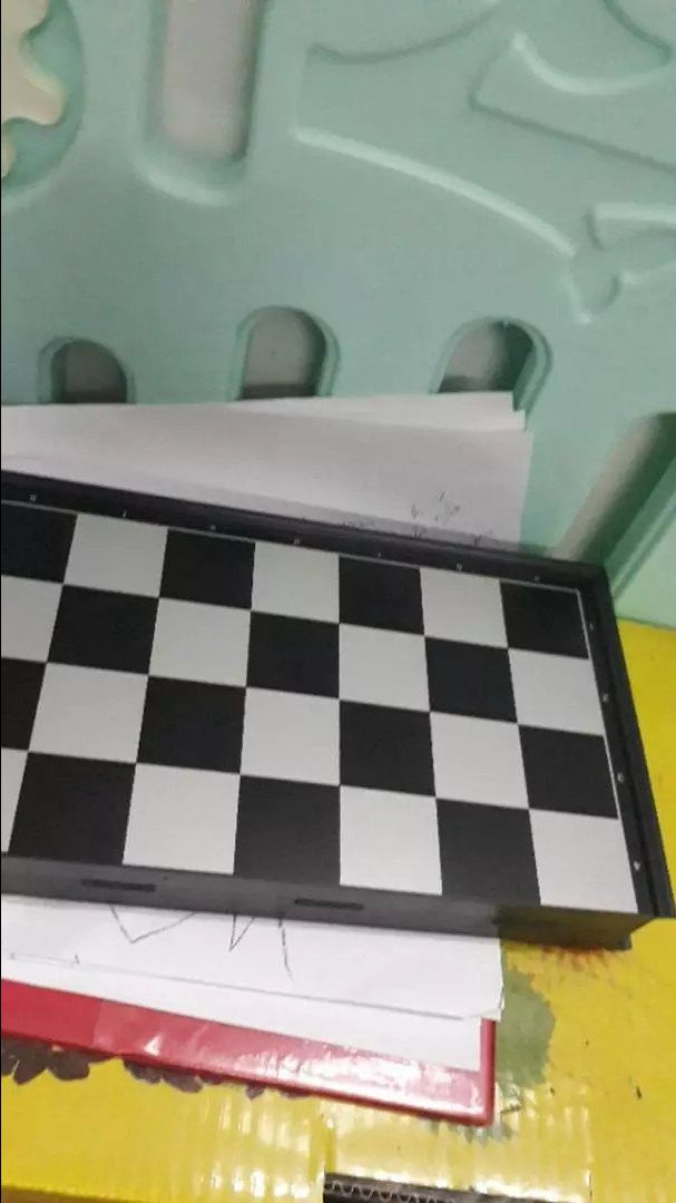 Lúc đâù đặt sợ shop giao loại mini nên nhắn trước cho shop , shop phản hồi nhiệt tình nên cũng rất yên tâm  . Chuyên là tại hôm trước mình mua của shop kia đặt loại 25*25 cm mà giao loại bỏ túi , nhắn tin shop ko rep luôn .
 Nên lần này phải qua bên này mua với giá cao hơn .Shop giao hàng nhanh trong ngày luôn. May quá shop giao đúng sản phẩm cho mình . Chất lượng đáng đồng tiền, hàng đẹp lắm nha shop