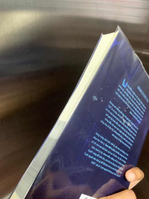 Nhận cuốn sách giao Tiki Now quá tệ. Bẩn. Cẩu Thả. Dính tèm lem keo. Đóng gói đại cho có để giao trong hai tiếng hả?????

ĐÃ BIẾT VÌ SAO TIKI CÀNG NGÀY CÀNG TỆ HẠI VÀ KO AI MUA