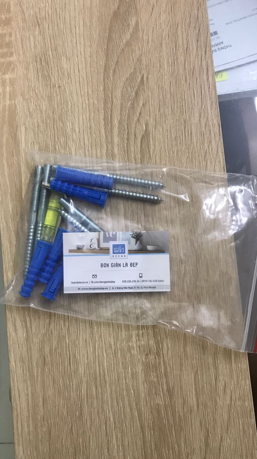 Kệ đẹp chắc chắn đóng gói kỹ càng phụ kiện đầy đủ chất lượng tốt!