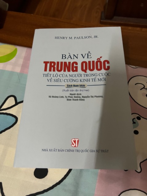 Sách đóng gói cẩn thận, nội dung có nhiều giá trị để tham khảo và kiểm chứng. Sẽ còn ủng hộ nhà sách và tiki nhiều nhiều nữa