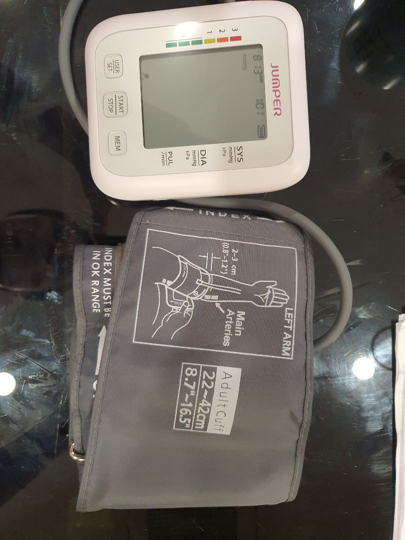 giao hàng nhanh. sản phẩm dễ sử dụng. có app kết nối đc với đt