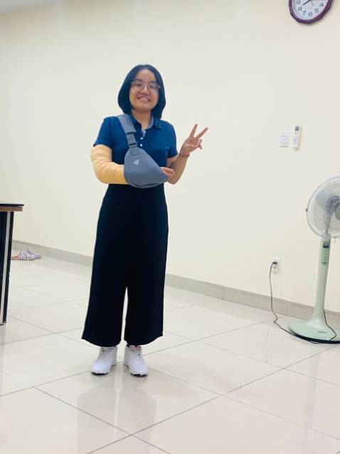 chất lượng tốt ok. giúp sinh hoạt của mình ổn hơn khá nhiều. ko bị đau vai, đỡ tay ko bị mỏi, bao bọc mềm. có thể giặt phơi khô sử dụng lại. ai phải bó bột mấy tháng sử dụng khá phù hợp.