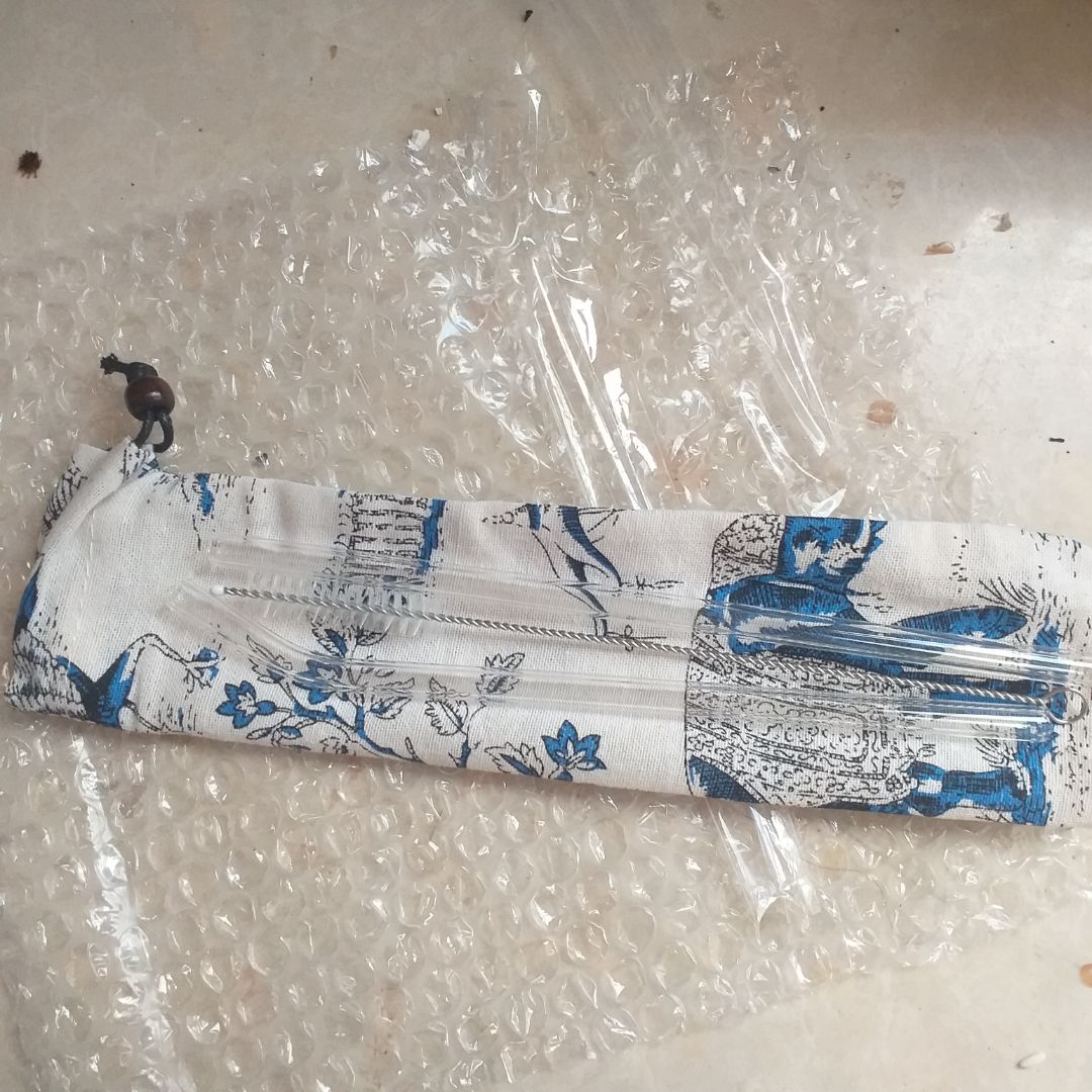 Ống tốt, hơi to hơn mình nghĩ một chút, sản phẩm được bọc rất kĩ lưỡng. Thank Shop
Tiki giao hàng rất nhanh