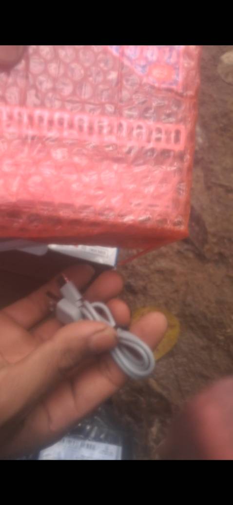 Nghe âm thanh hơi rè rè nhưng vẫn sài được