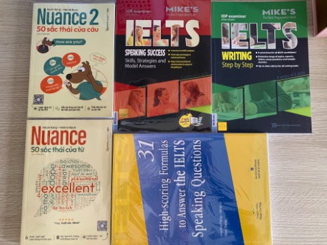 Sách mới, tiki gói hàng rất kỹ. Mình săn sale 10/10 nên được giá rẻ hơn các bên khác