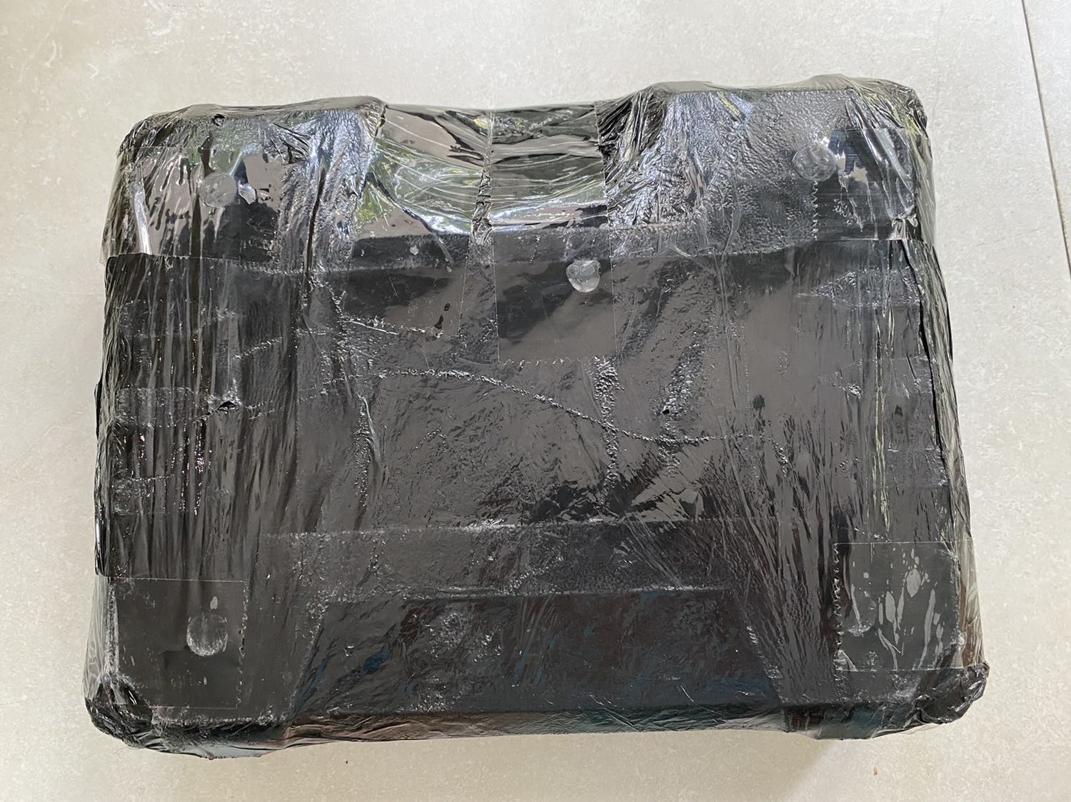 Tiki giao hàng nhanh, đóng gói cẩn thận. Thiết kế sử dụng tiện lợi, thích hợp cắt cành nhỏ. Nhà bán hỗ trợ nhiệt tình trước & sau khi mua.