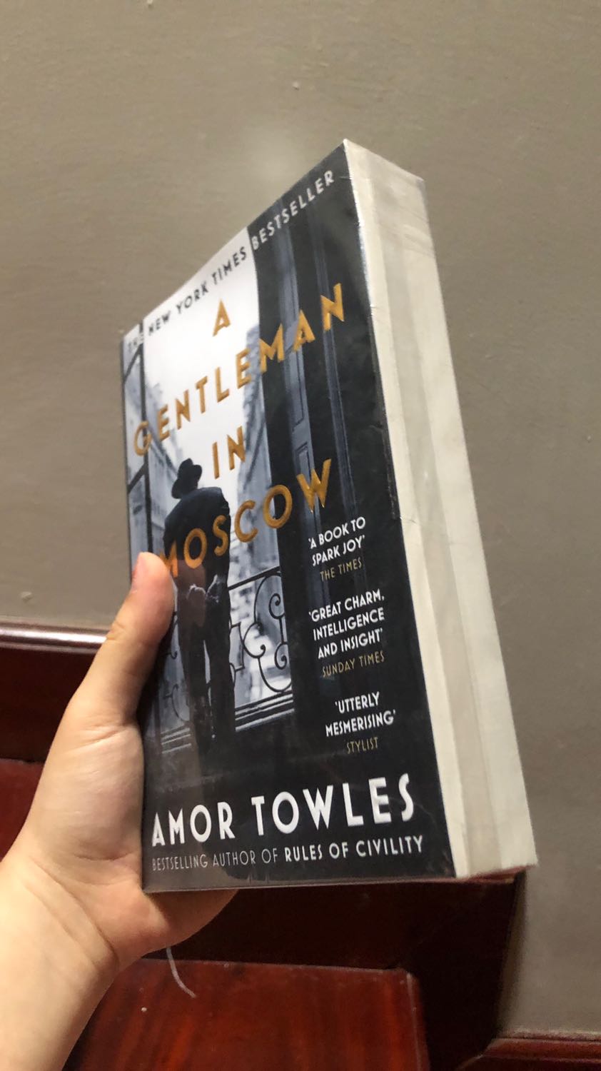 Sách mới, được đóng gói đẹp cẩn thận.  Chất lượng quá hợp lý so với giá tiền. 5 sao!