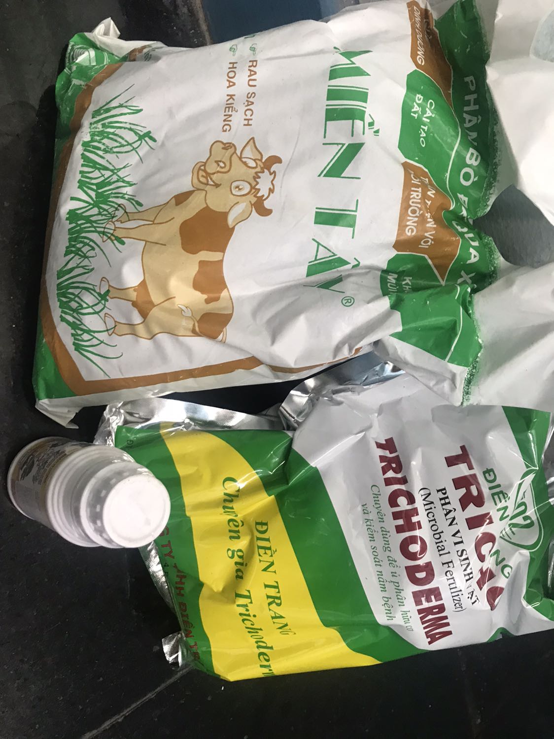 Mua 5 gói phân bò mà sao giao có 1 là sao nhỉ shop?