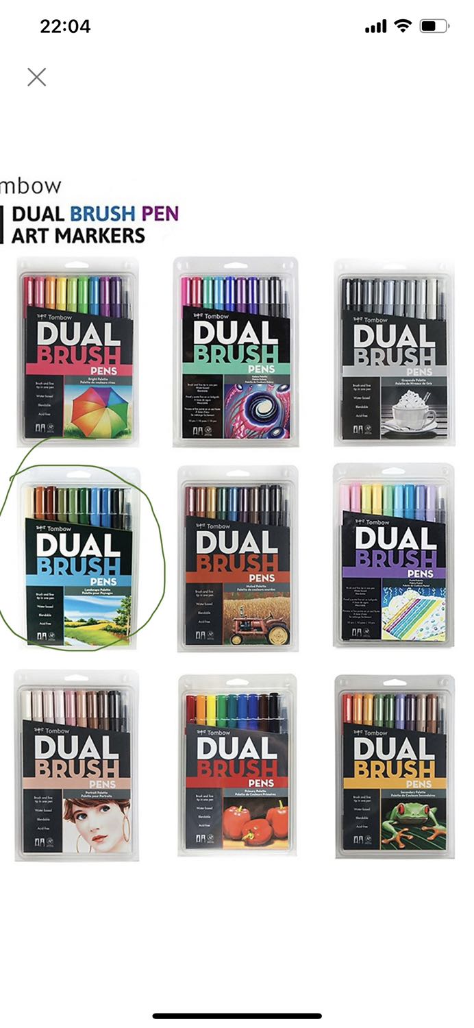 Mình đặt mua một bộ tombow landscape với bảng màu như hình vẽ 1&2 theo hình minh hoạ của trang, nhưng khi giao hàng thì giao một bộ tombow landscape với bảng màu khác hoàn toàn (hình 3&4 đính kèm). Mình đã biết có 2 bộ màu landscape khác nhau, mình quyết định mua ở tiki vì đúng bộ landscape bảng màu mình thích. Nhưng đến khi nhận hàng thì nhận bộ có bảng màu khác. Mong tiki phải nắm rõ thông tin của sản phẩm hơn để không xảy ra tình trạng này nữa.