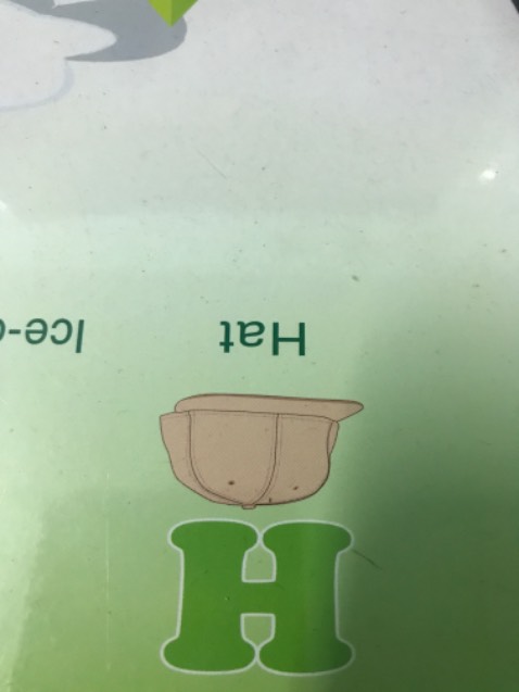 Giao hàng nhanh. Đóng gói cẩn thận, chất lượng. Sản phẩm khá ok cho bé