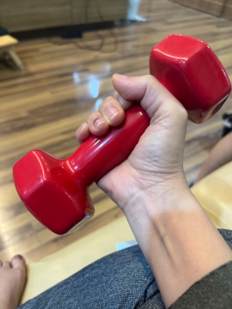 Đẹp, rất chắc chắn. Mình rất hài lòng!