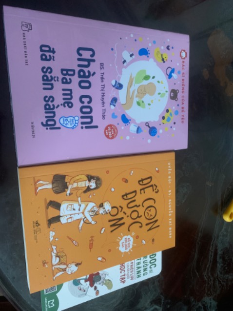 Sách chất liệu đẹp, giao hàng nhanh