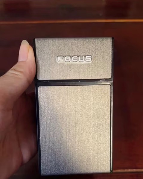 Hàng đẹp chắc chắn chính hãng focus. Bỏ được cả gói esse