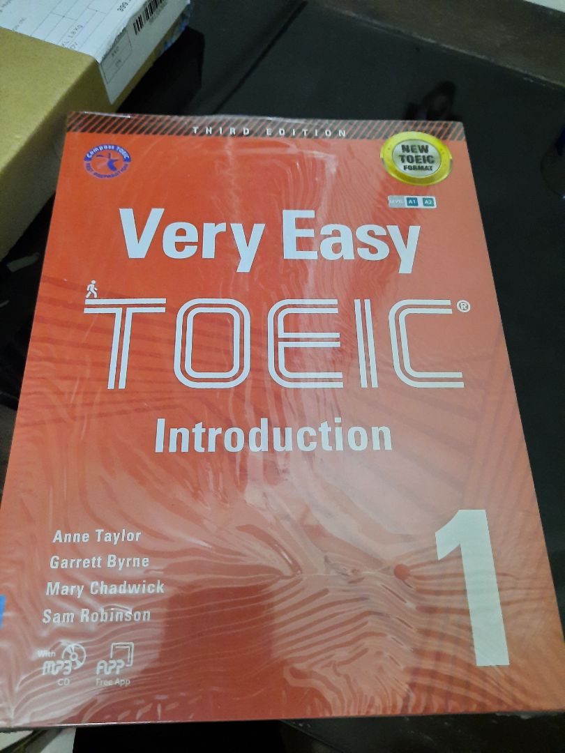 Đóng gói đẹp, sách mới, đẹp. Giao hàng với tốc độ "ánh sáng". mình đặt hàng từ 10h20 trưa ngày 24/3 mà 11h20 trưa 25/3 đã nhận được hàng (trong khi theo thông báo thì 27/3 mới nhận).