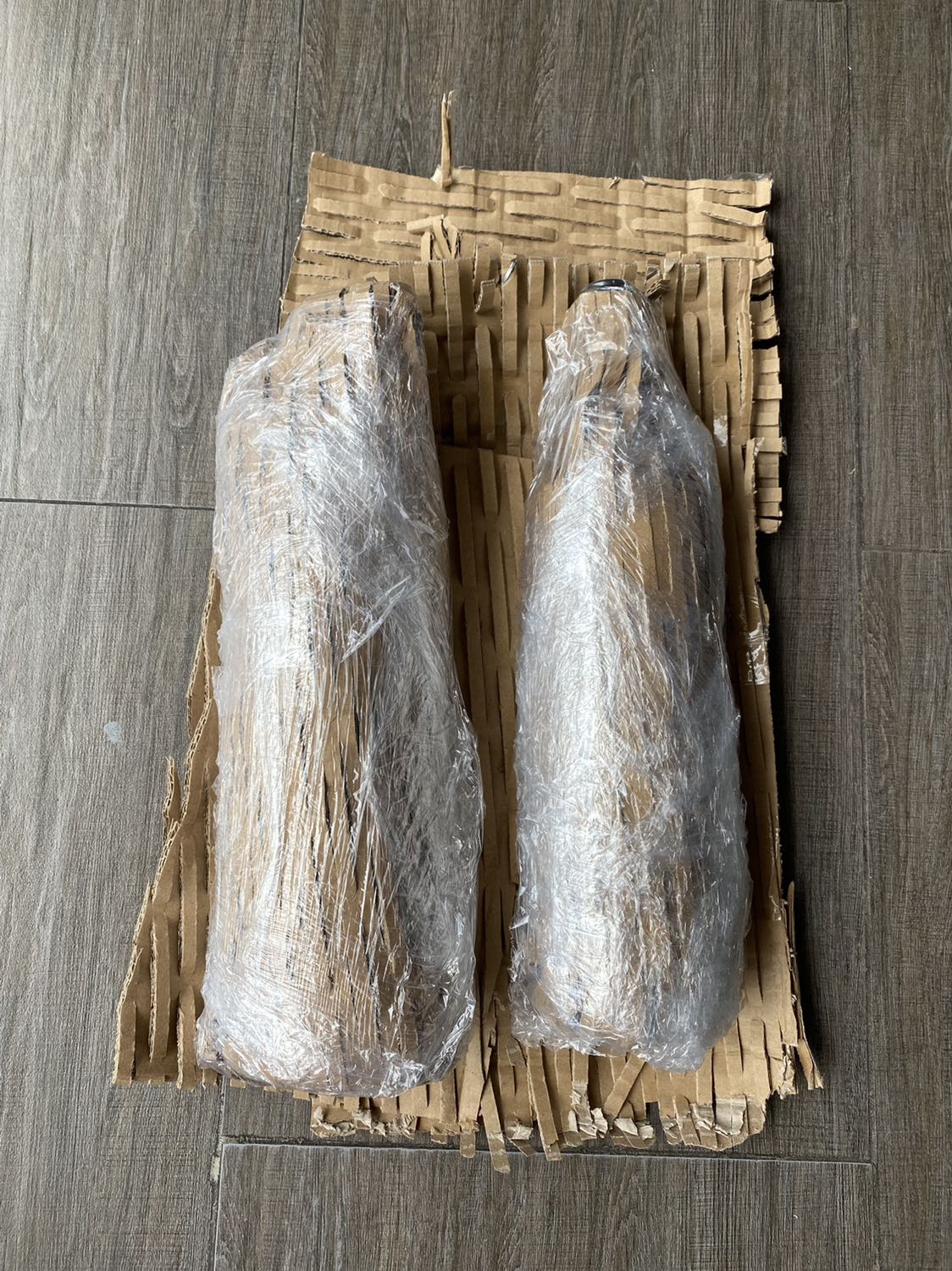 Giao hàng nhanh, shop đóng gói rất cẩn thận. Vang đỏ Đà Lạt ngon.