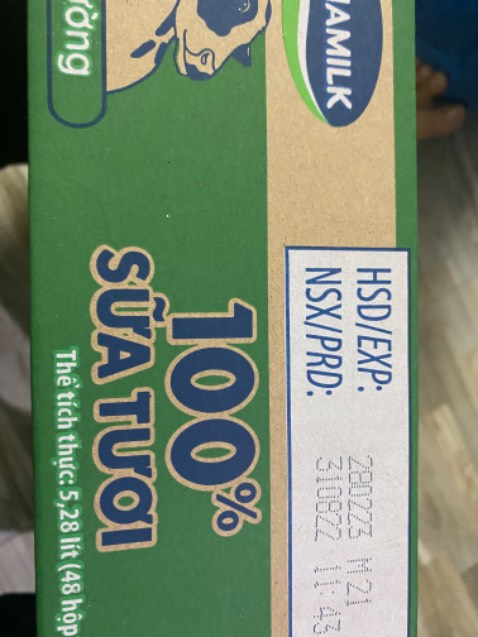 Sale rẻ hơn bình thường mua 50k mà đúng kiểu lun Date gần 😅 tranh thủ uống 🥺🥺🥺🥺