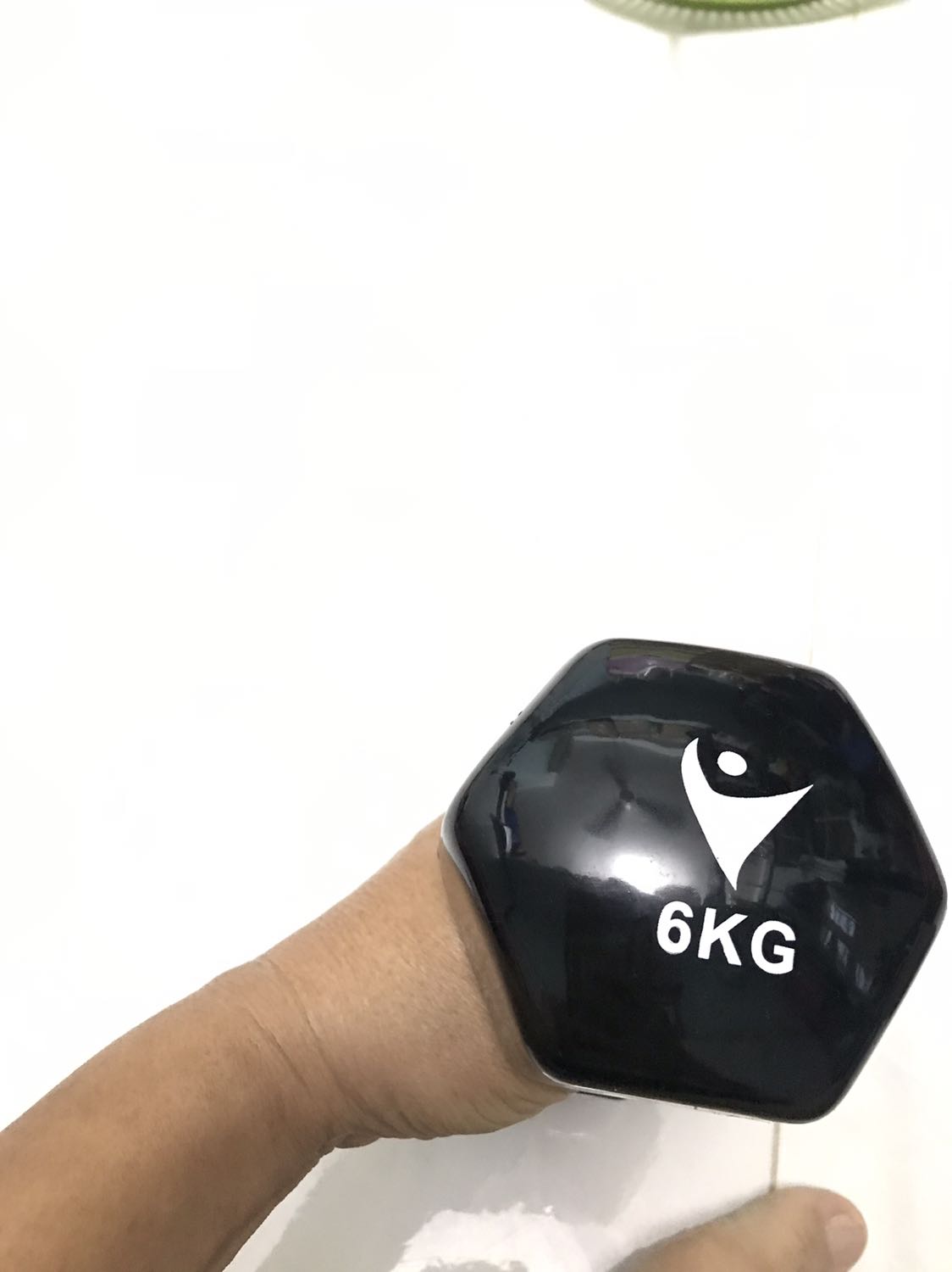 Hàng giao nhanh, hàng như hình, nhưng màu đen không thích.