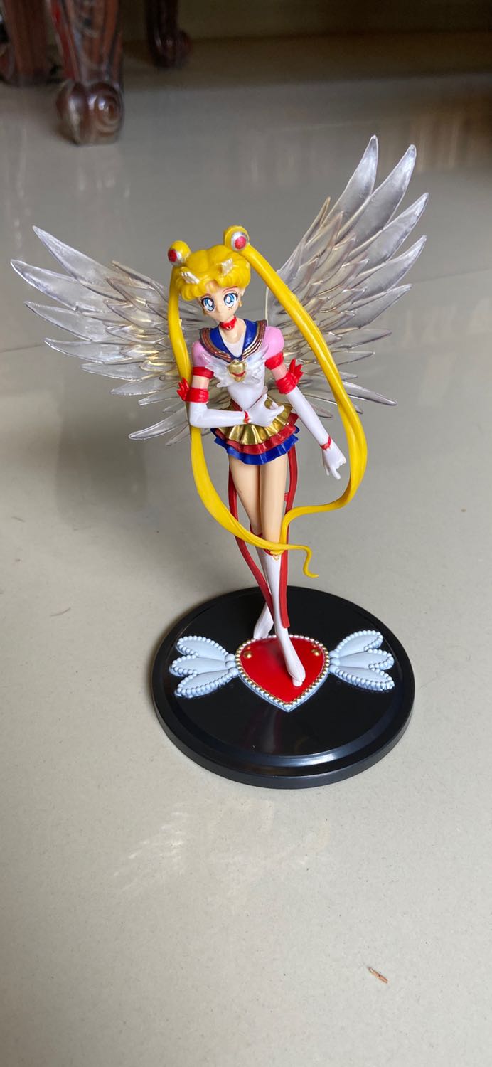 Sản phẩm đúng mô tẢ, tuy nhiên không có cây trượng, mà bé nhà mình thích nhất cây trượng. Đề nghị shop lh sớm.