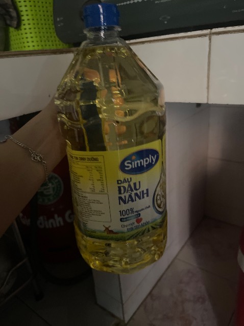 Gói hàng kỹ càng. Giao hàng đúng hẹn. Nhà mình hay dùng dầu này.