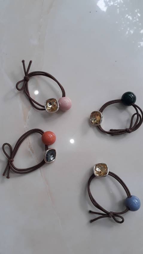 dây buộc tóc nasi nhiều màu bền đẹp, co giãn tốt, cột sướng lắm, xinh và rẻ nha