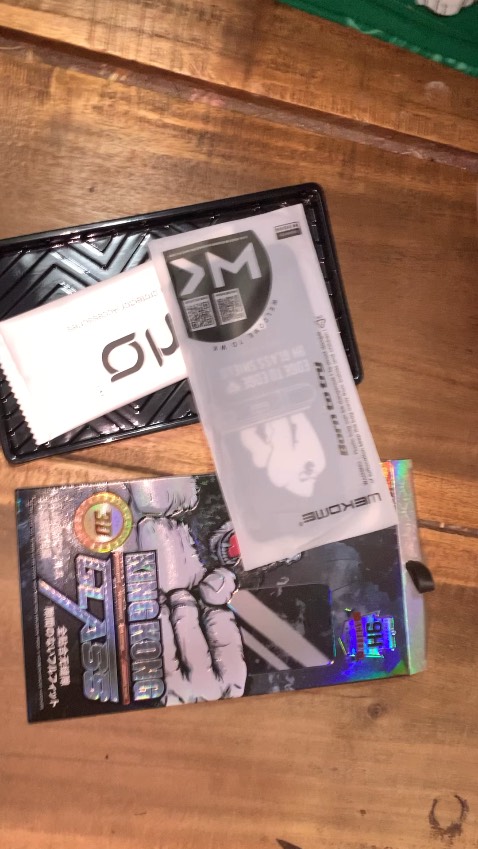 Kính dán đẹp, thank shop. Kính dán đẹp, thank shop.