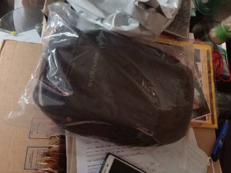 Hàng chuẩn hãng, tem mác đầy đủ. Shop tư vấn nhiệt tình, đóng gói cẩn thận và giao hàng nhanh. Rất hài lòng. Ủng hộ shop 5 sao