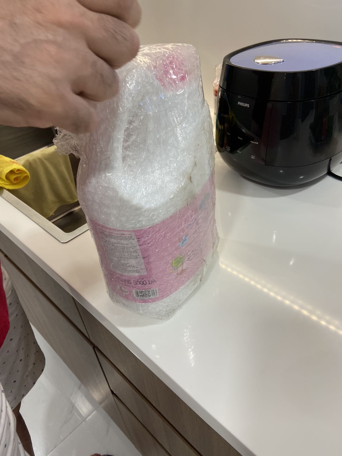 Sản phẩm giao sớm. Bọc cẩn thận.