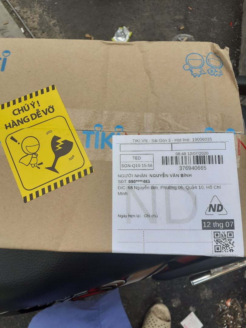 shop đóng gói hàng nhanh,gon,vận chuyển nhanh.hàng đúng thương hiệu.máy hoạt động tốt .độ bền còn chờ thời gian. lưu ý anh em nào mua máy bơm này về muốn sử dụng điện nhà 220v bơm xe 2 bánh phải mua thêm adacter 220v xuống12v ,10a đầu tẩu thuốc , thì mới cắm điện nhà bơm xe 2 bánh được