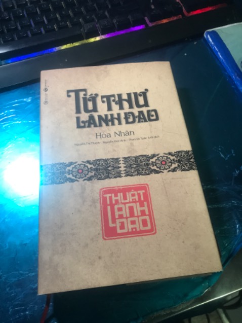 Cuốn sách rất bổ ích cho người làm lãnh đạo. Sách dầy, chắc chắn.