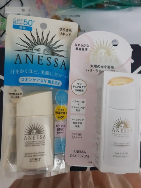 Giáo hàng nhanh, mình có đặt gói quà nên nhìn rất đẹp. Chưa xài nên giờ mình chưa đánh giá dc chất lượng