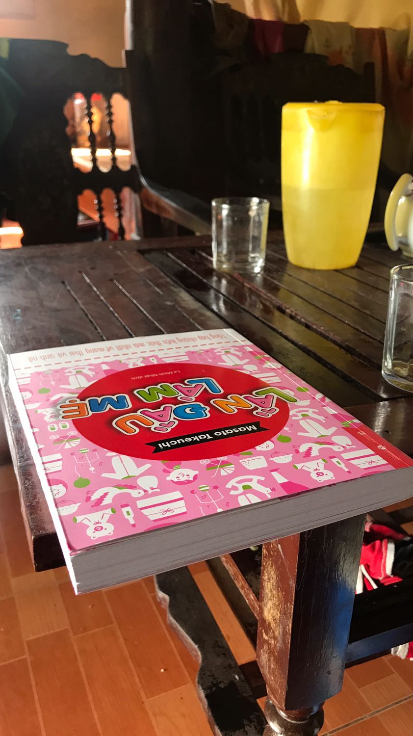 Tiki hỗ trợ trả giúp em với , sách em mới nhận còn nguyên vẹn ak, do nhu cầu em muốn mua cuốn dạy cách chăn sóc trẻ sơ sinh , chứ k cần thời kỳ mang bầu đã trải nghiệm rồi ah, tiền hoàn vào tài khoản xu ạ. Em cảm ơn ạ