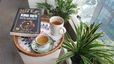 Giao hàng tốt, đóng gói cẩn thận. Nội dung sách rất hay. Nhưng khâu xuất bản, hiệu đính chưa tốt nên nhiều lỗi chính tả