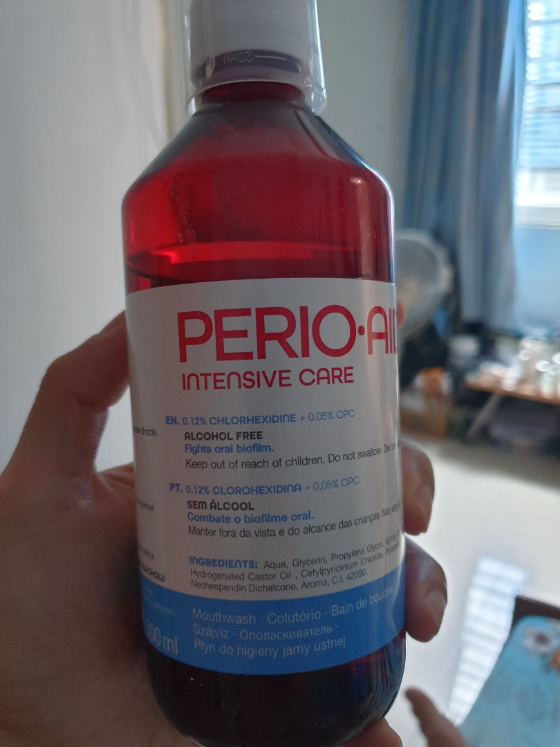 San pham trong dep mat, dong goi can than, gia ca co the goi la hop ly. Tuy nhien, minh khong quen lam voi vi hoi dang cua san pham nay. Moi thu OK. cam on!