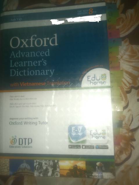 Giao hàng rất nhanh rất tiết kiệm. Mình đặt hôm trước hôm sau giao rồi. Khi nhận hàng shop gói rất cẩn thận, hàng đẹp, cầm rất chắt tay. Giá rẻ hợp với các bạn học sinh, sinh viên. Mình che tên mn thông cảm nha.