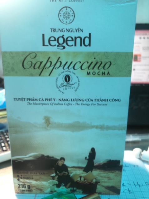 Đóng gói cẩn thận cà phê thơm béo, loại này thì phù hợp với những thích uống cà phê mà bị say như mình. Hộp cũ gần hết nên mua dự phòng