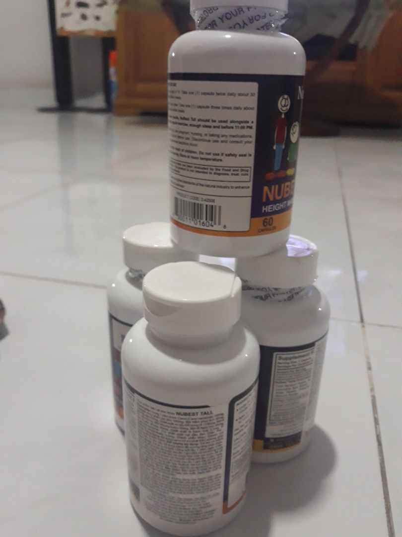 Thuốc uống có hiệu quả tốt, bé uống thấy có cải thiện về chiều cao đáng kể, thuốc viên con nhộng rất dễ uống. Mua theo combo rất lợi. Mình mua khi được giảm giá nên rất tốt. Nhà bán rất uy tín.