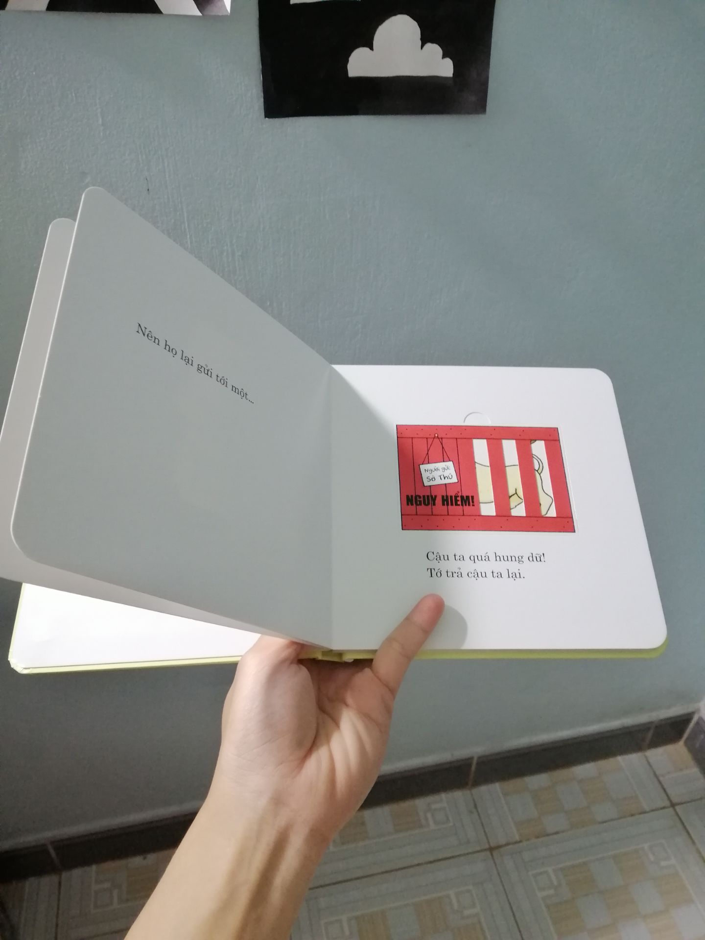 Sách đẹp dày dặn, mới, rất thú vị khi lật giở. Giá rẻ. Cảm ơn tiki.