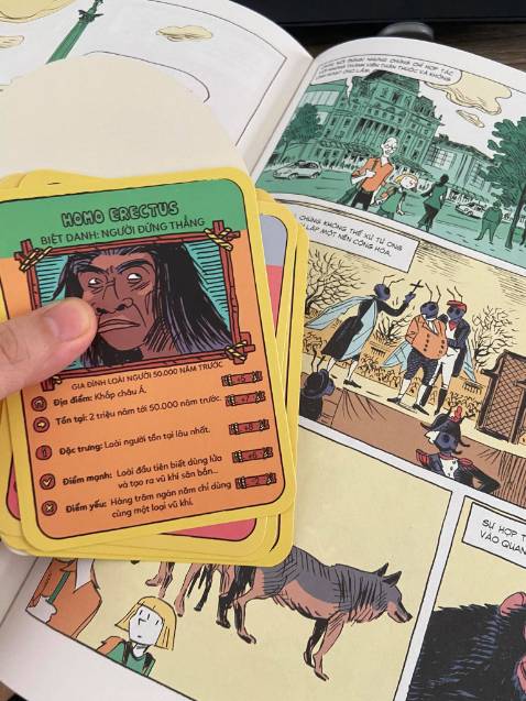 Sách mới, dày dặn, cầm trong tay cảm giác có giá trị