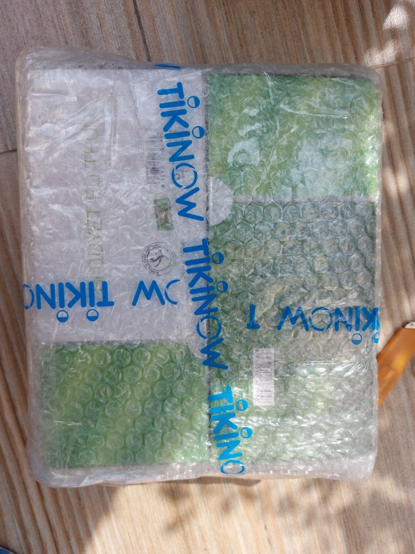 đóng gói chắc chắn. hàng sạch sẽ đóng gói chắc chắn. hàng sạch sẽ