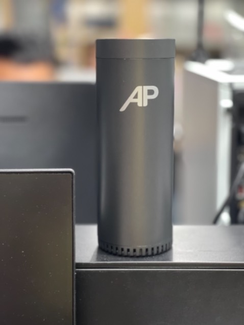 Sản phẩm lọc rất tốt, nhỏ gọn để được ở nhiều nơi. Sản phẩm lọc rất tốt, nhỏ gọn để được ở nhiều nơi.