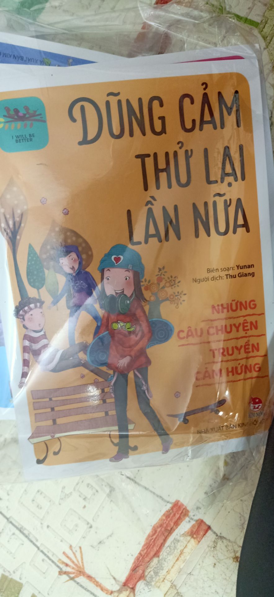 Mặt khác ngay tại thời điểm này Raz hay little fox đã quá quen thuộc vs các mẹ