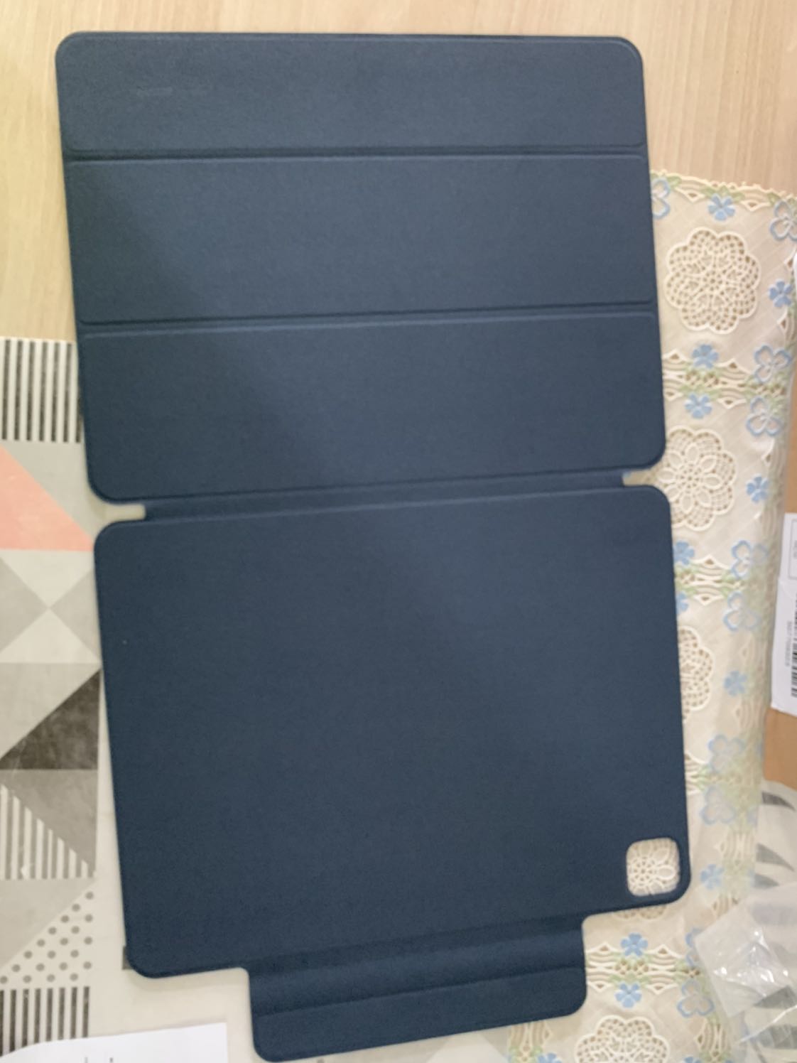 Không hài lòng vì gửi hàng không đúng mẫu như hình.