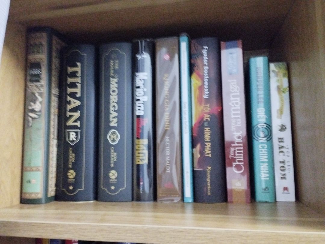 Sách đẹp, đóng gói cẩn thận.