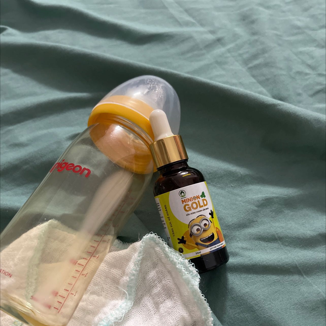 Dầu húng chah đóng gói cẩn thận tặng khăn giấy ướt, giao hàng nhanh cực kỳ