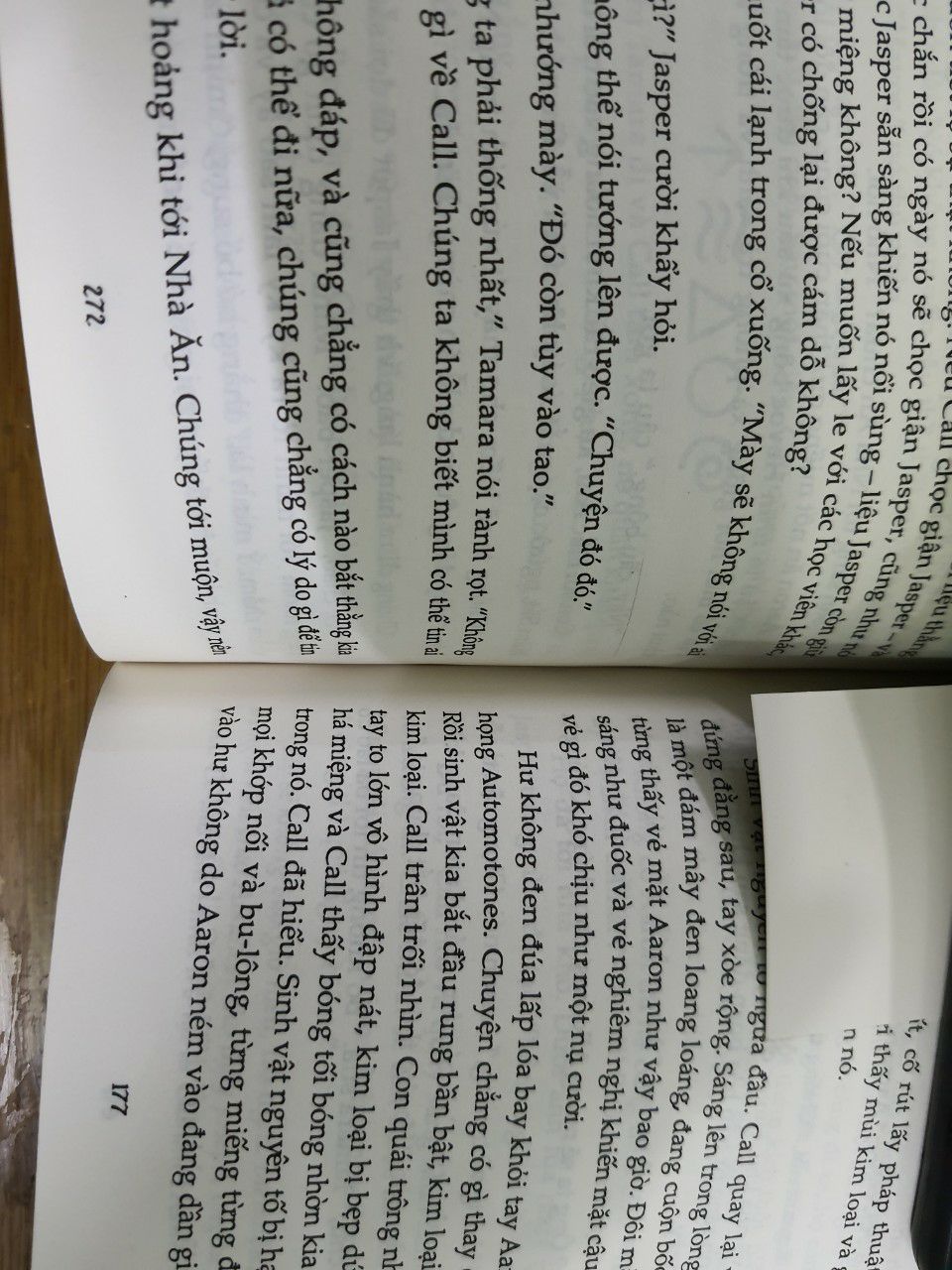 sách đóng bị nhảy trang,  thiếu trang nhiều quá