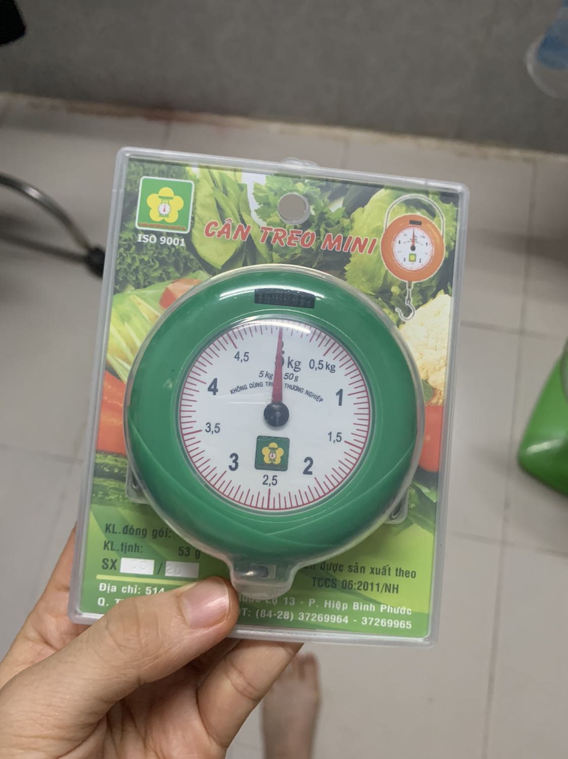 Ban đầu cũng đắn đo vì đọc đánh giá của mọi người ko tốt lắm, nhưng vì nó khá rẻ nên thôi đặt đại. Mình bán bơ của nhà. Một quyết định vô cùng đúng đắn hihi, cân nhỏ nhắn xinh xắn, cân chuẩn mà. Nói chung hoàn toàn hài long.