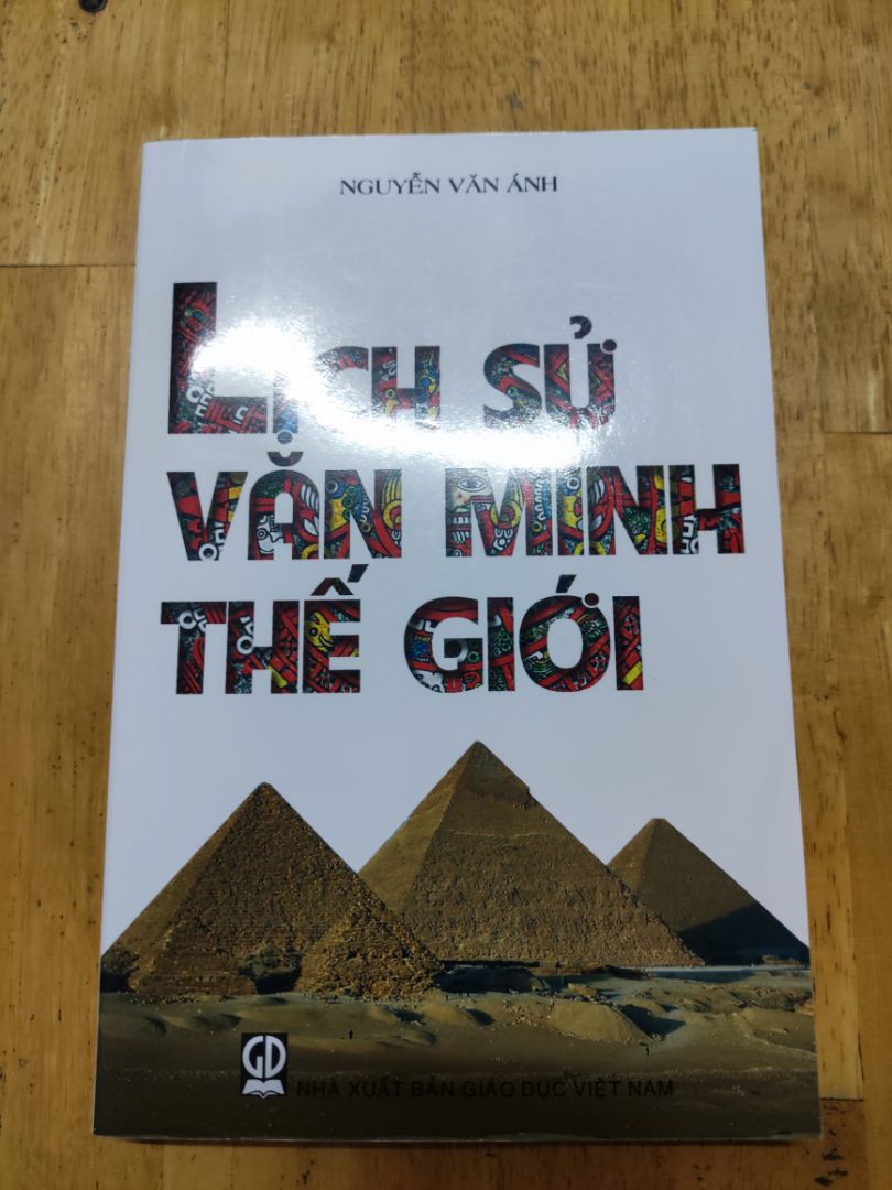 Shop đóng gói cẩn thận. Sách mới, đẹp và hay. Mình hài lòng.