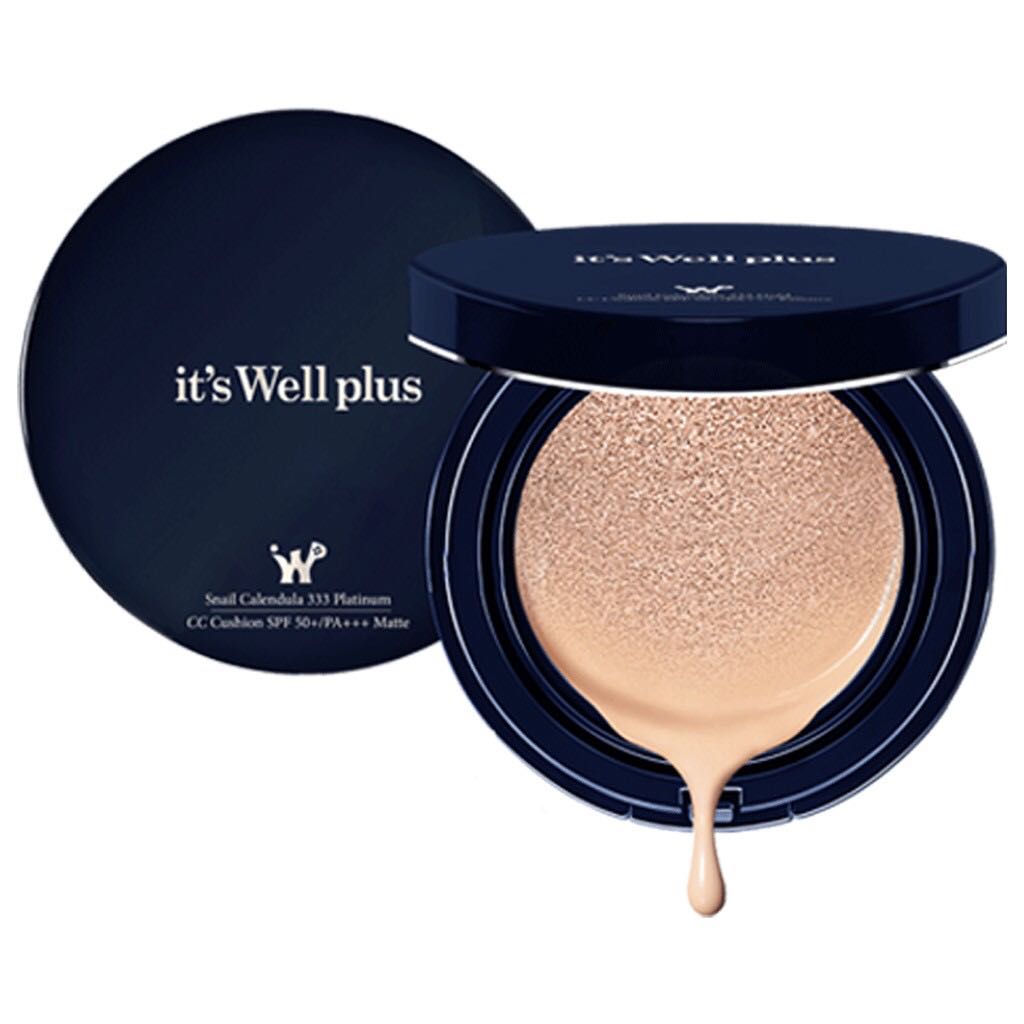 Mình rất thích dùng sản phẩm của It’s well Plus. Phấn nước mỏng nhẹ, không gây bết mà nhìn rất tự nhiên.